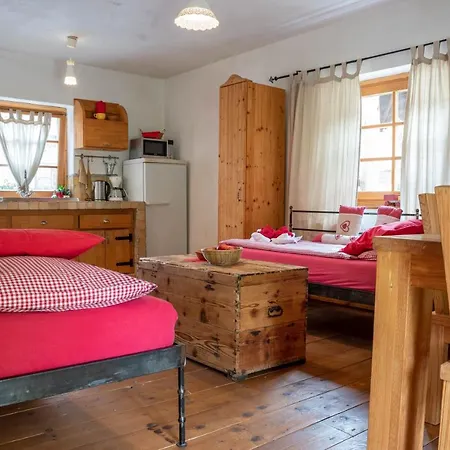 Apartment Trata *