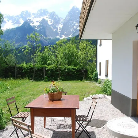 Apartment Trata *